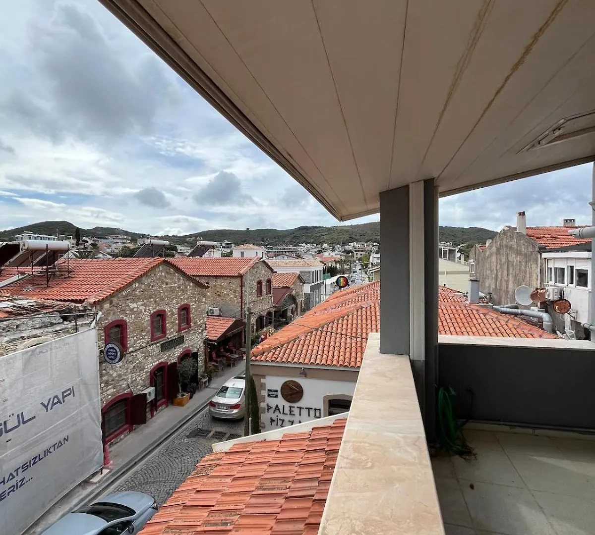 Five Bedroom Plus Living, Triplex Villa With Big Private Garden, Fifty Meters To Sea In Urla, Sleeps Twelve, Three Baths Urla