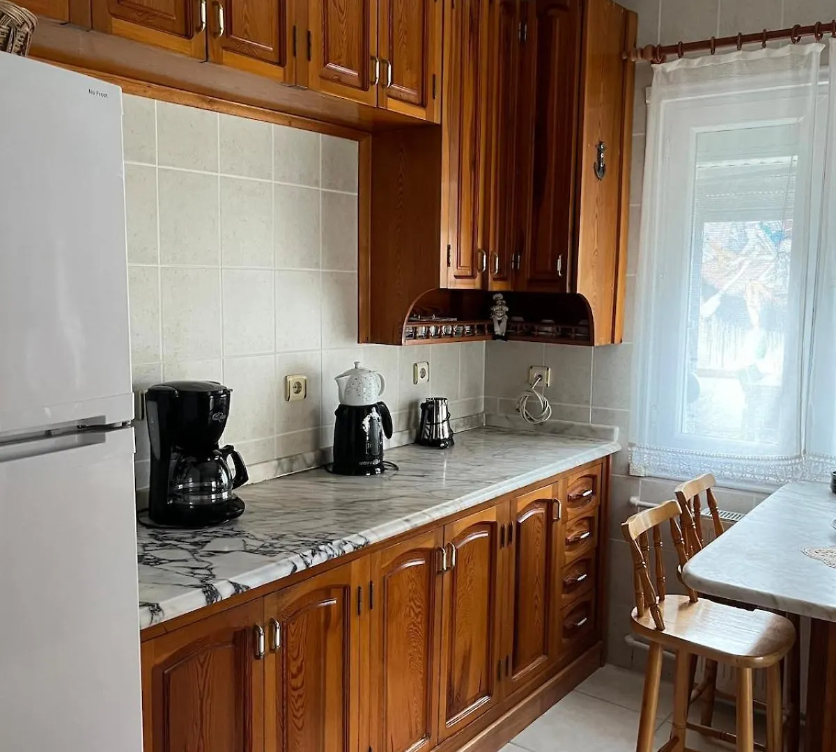 Five Bedroom Plus Living, Triplex Villa With Big Private Garden, Fifty Meters To Sea In Urla, Sleeps Twelve, Three Baths Turecko